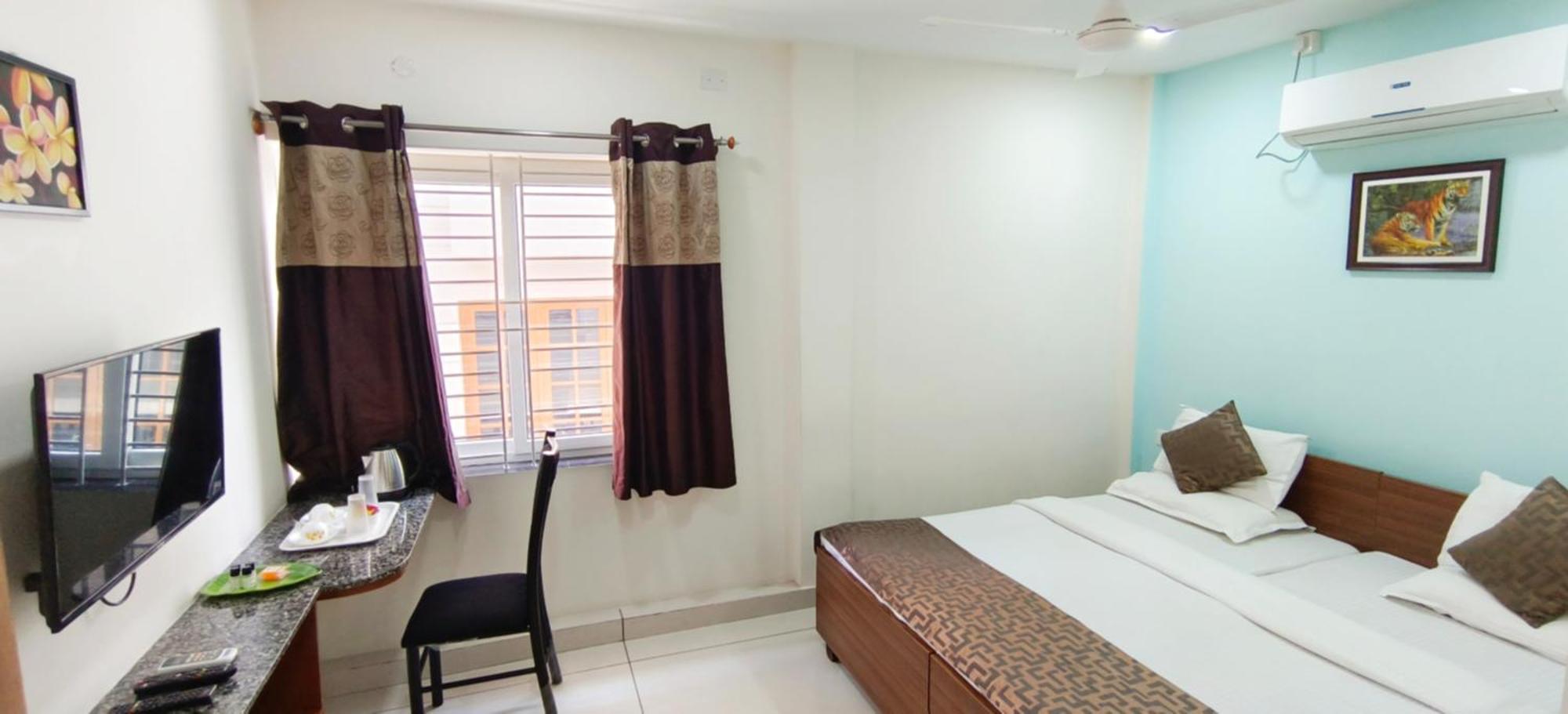 Sugamya Corner Guesthouse 迈索尔 客房 照片