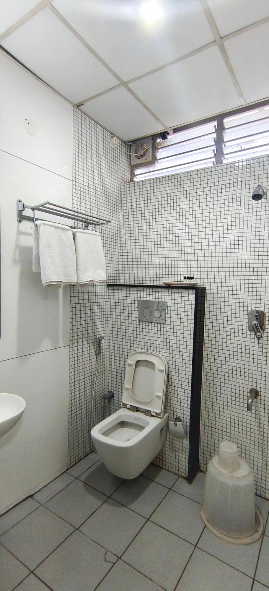 Sugamya Corner Guesthouse 迈索尔 客房 照片